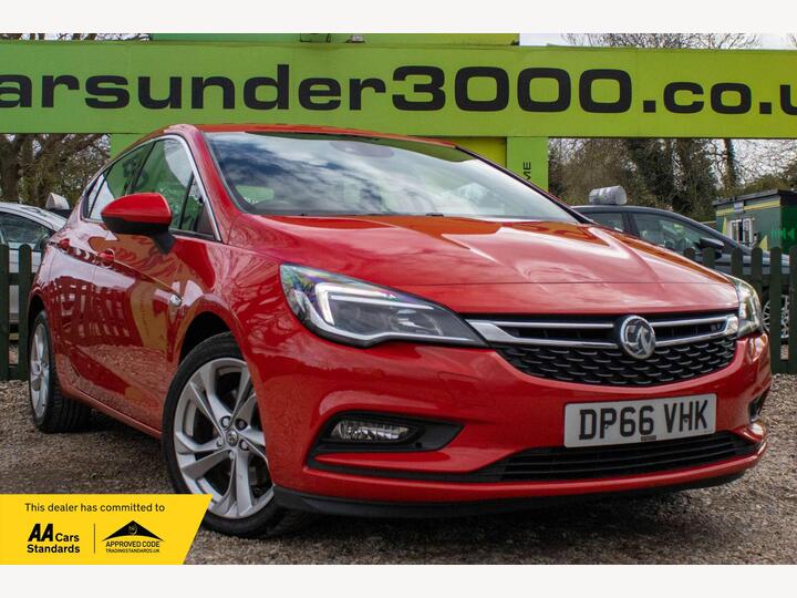 Vauxhall ASTRA 1.6 CDTi BlueInjection SRi Nav Euro 6 (s/s) 5dr