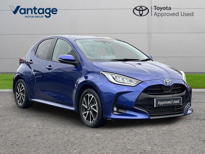 Toyota Yaris 1.5 VVT-h Design E-CVT Euro 6 (s/s) 5dr