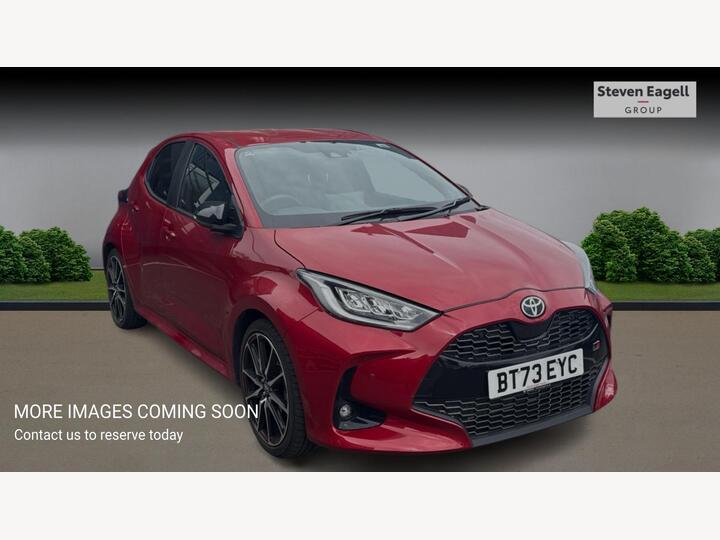 Toyota Yaris 1.5 VVT-h GR SPORT E-CVT Euro 6 (s/s) 5dr
