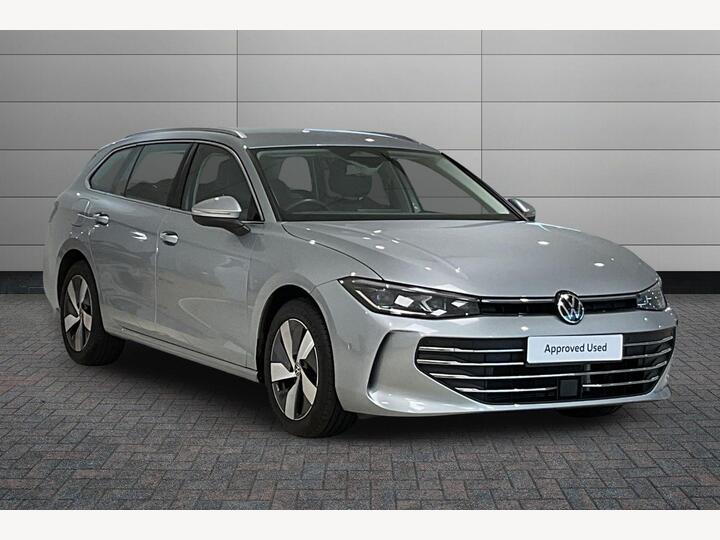 Volkswagen Passat 1.5 ETSI MHEV Life DSG Euro 6 (s/s) 5dr
