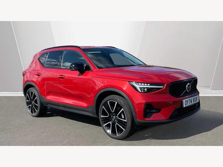 Volvo XC40 2.0 B4 MHEV Ultra Dark DCT Auto Euro 6 (s/s) 5dr