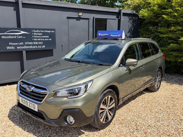 Subaru OUTBACK 2.5i SE Premium Lineartronic 4WD Euro 6 (s/s) 5dr Subaru OUTBACK 2.5i SE Premium Lineartronic 4WD Euro 6 (s/s) 5dr