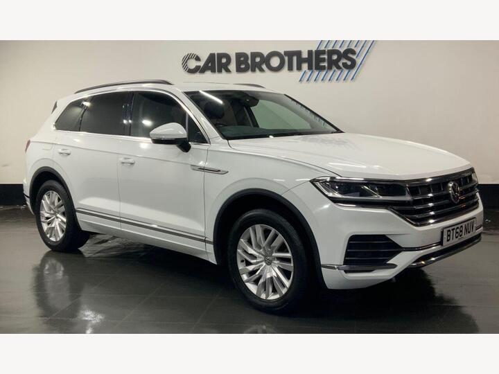 Volkswagen TOUAREG 3.0 TDI V6 SEL Tiptronic 4Motion Euro 6 (s/s) 5dr Volkswagen TOUAREG 3.0 TDI V6 SEL Tiptronic 4Motion Euro 6 (s/s) 5dr