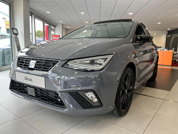 SEAT Ibiza 1.0 TSI FR Black Edition Euro 6 (s/s) 5dr