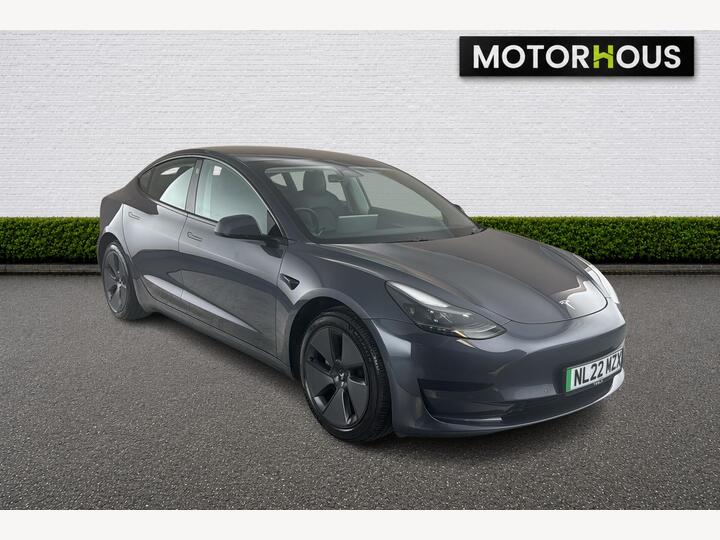 Tesla Model 3 Standard Range Plus Auto RWD 4dr