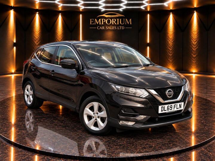 Nissan Qashqai 1.3 DIG-T Acenta Premium Euro 6 (s/s) 5dr