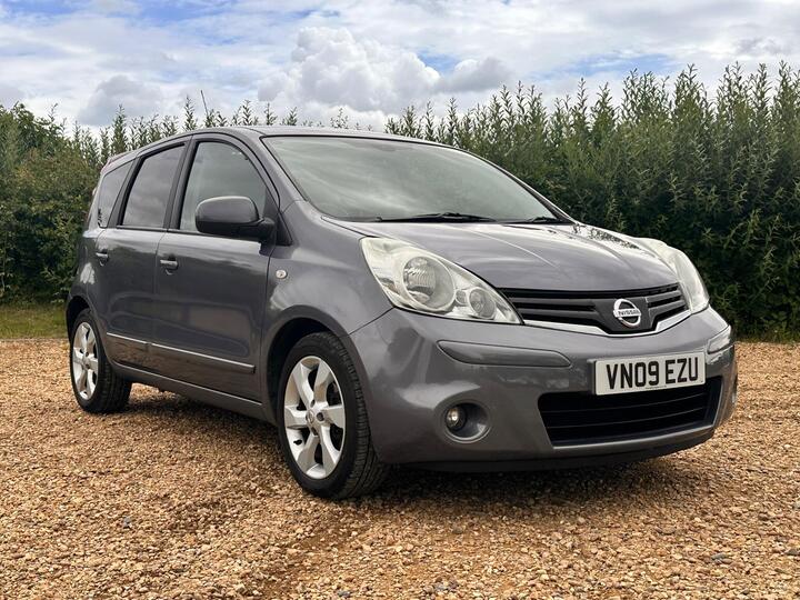 Nissan Note 1.6 16V Tekna Auto Euro 4 5dr