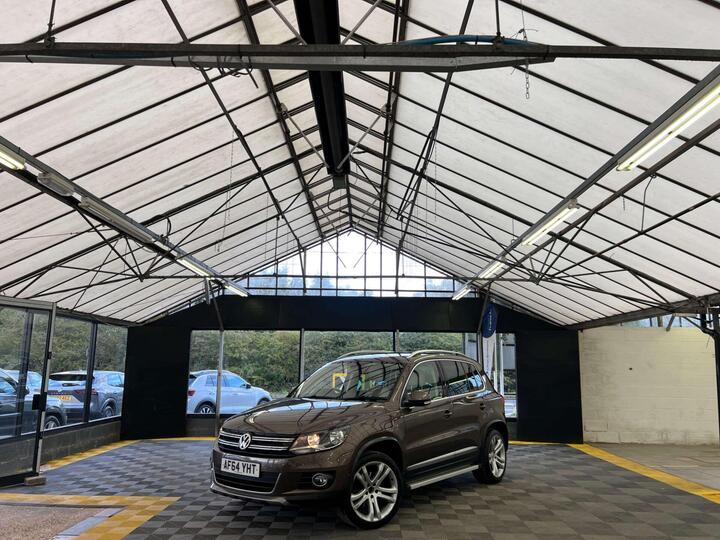 Volkswagen TIGUAN 2.0 TDI BlueMotion Tech Match DSG 4WD Euro 5 (s/s) 5dr
