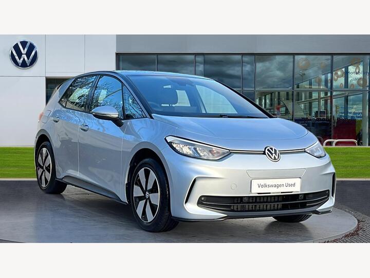 Volkswagen ID.3 Pure 52kWh Essential Auto 5dr
