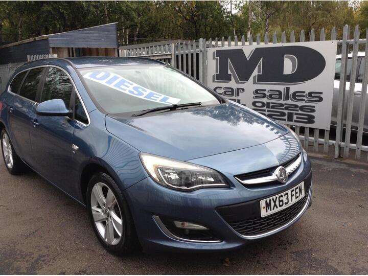 Vauxhall Astra 2.0 CDTi SRi Sports Tourer Euro 5 (s/s) 5dr