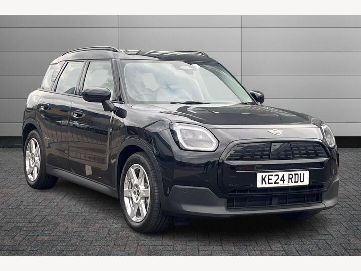 MINI Countryman E 66.5kWh Sport Auto 5dr MINI Countryman E 66.5kWh Sport Auto 5dr