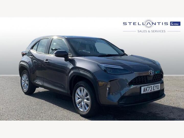 Toyota Yaris Cross 1.5 VVT-h Icon E-CVT Euro 6 (s/s) 5dr Toyota Yaris Cross 1.5 VVT-h Icon E-CVT Euro 6 (s/s) 5dr