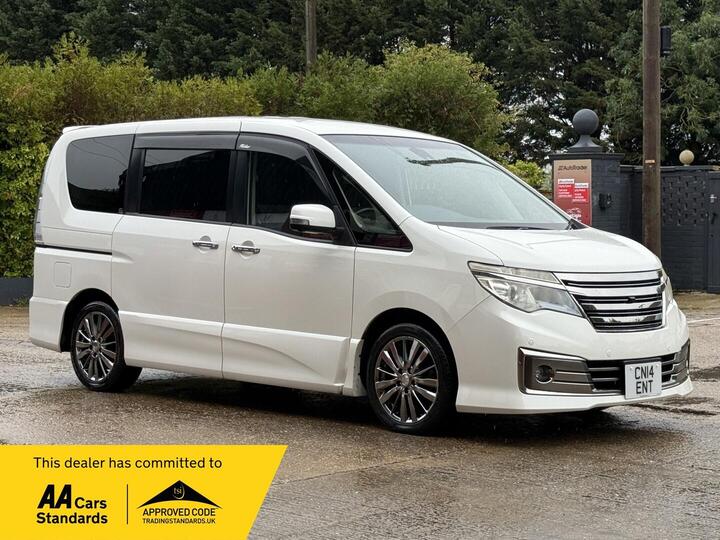 Nissan Serena 2.0 16v Excursion 5dr
