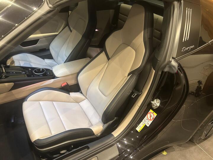 Porsche 911 3.6 T-Hybrid 992 4 GTS Targa PDK 4WD Euro 6 (s/s) 2dr