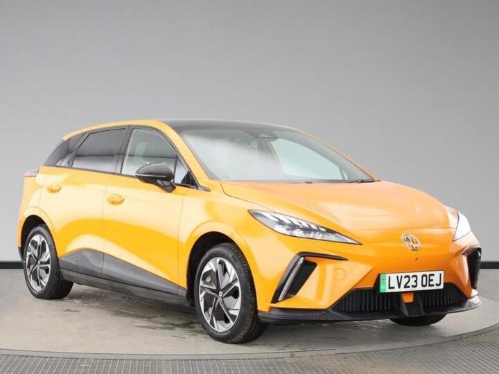 MG MG4 64kWh Trophy Long Range Auto 5dr