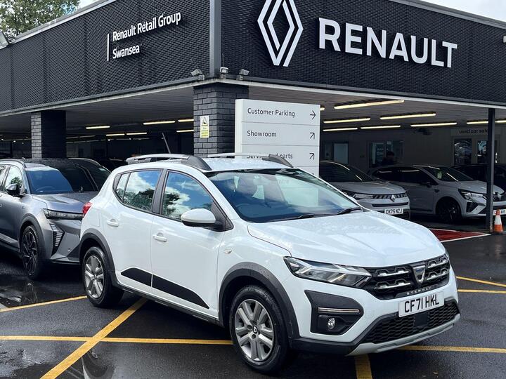 Dacia Sandero 1.0 TCe Comfort Euro 6 (s/s) 5dr Dacia Sandero 1.0 TCe Comfort Euro 6 (s/s) 5dr