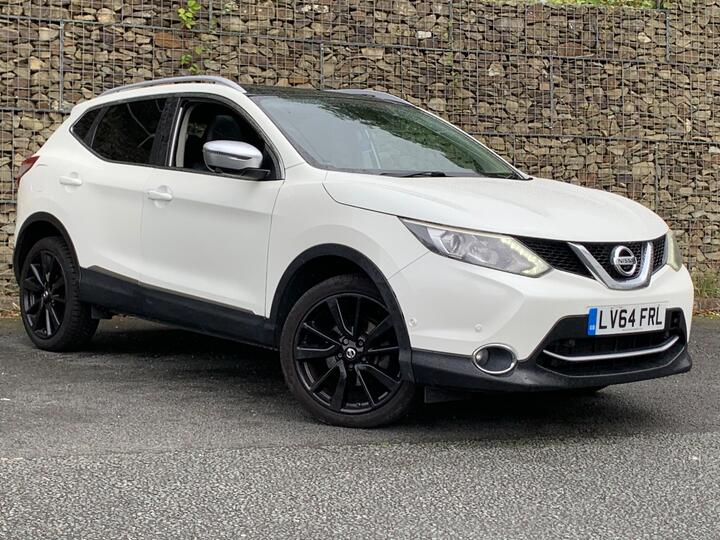 Nissan Qashqai 1.2 DIG-T Tekna 2WD Euro 5 (s/s) 5dr