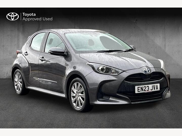 Toyota Yaris 1.5 VVT-h Icon E-CVT Euro 6 (s/s) 5dr
