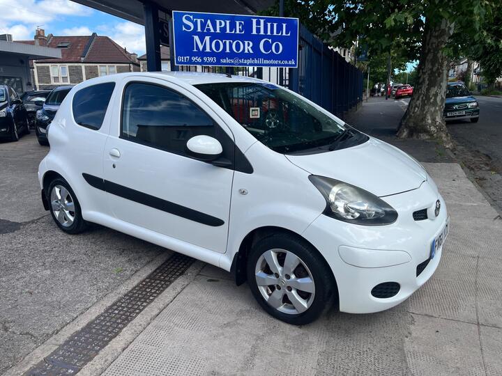 Toyota AYGO 1.0 VVT-i Go Euro 5 3dr