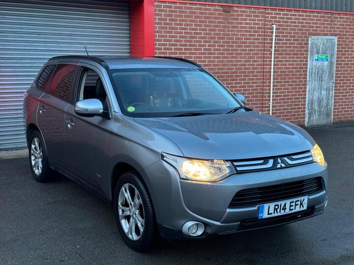 Mitsubishi Outlander 2.2 DI-D GX3 4WD Euro 5 (s/s) 5dr