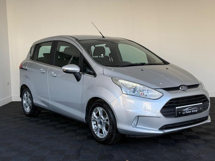 Ford B-Max 1.0T EcoBoost Zetec Navigator Euro 6 5dr