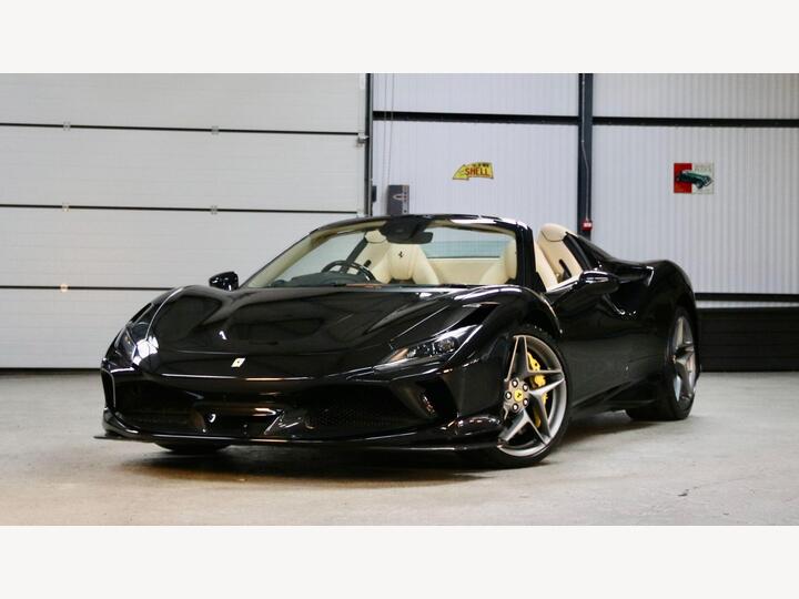 Ferrari F8 Spider 3.9T V8 F1 DCT Euro 6 (s/s) 2dr Ferrari F8 Spider 3.9T V8 F1 DCT Euro 6 (s/s) 2dr