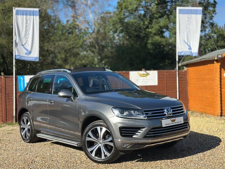 Volkswagen Touareg 3.0 TDI V6 R-Line Tiptronic 4WD Euro 6 (s/s) 5dr