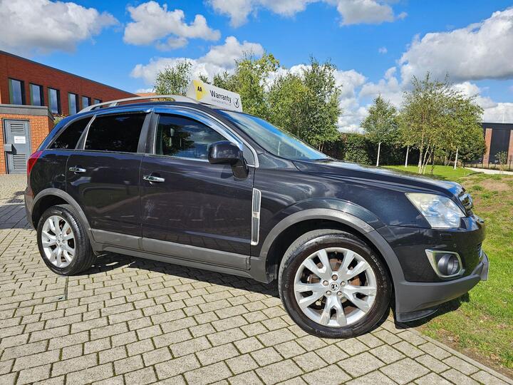 Vauxhall Antara 2.2 CDTi SE Auto 4WD Euro 5 5dr (SNav) Vauxhall Antara 2.2 CDTi SE Auto 4WD Euro 5 5dr (SNav)
