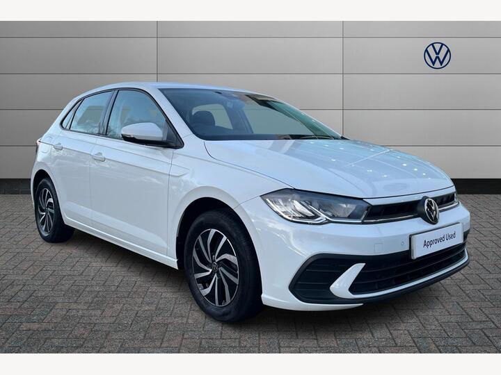 Volkswagen Polo 1.0 TSI Life Euro 6 (s/s) 5dr Volkswagen Polo 1.0 TSI Life Euro 6 (s/s) 5dr