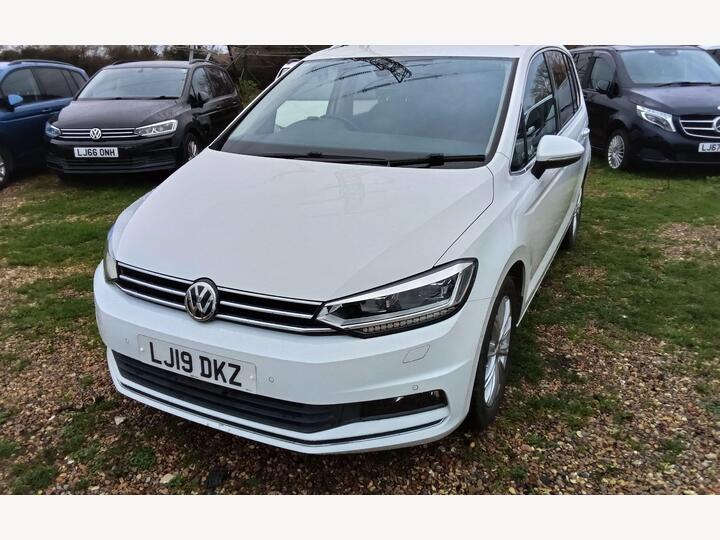 Volkswagen Touran 1.4 TSI BlueMotion Tech SEL MPV 5dr Petrol DSG Euro 6 (s/s) (150 Ps)