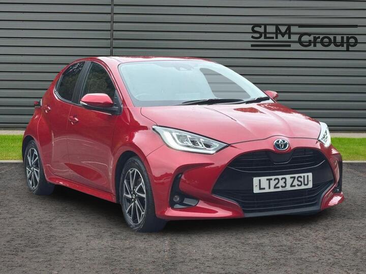 Toyota Yaris 1.5 VVT-h Design E-CVT Euro 6 (s/s) 5dr