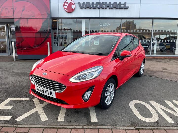 Ford Fiesta 1.1 Ti-VCT Zetec Euro 6 (s/s) 3dr Ford Fiesta 1.1 Ti-VCT Zetec Euro 6 (s/s) 3dr