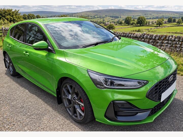 Ford Focus 2.3T EcoBoost ST Euro 6 (s/s) 5dr
