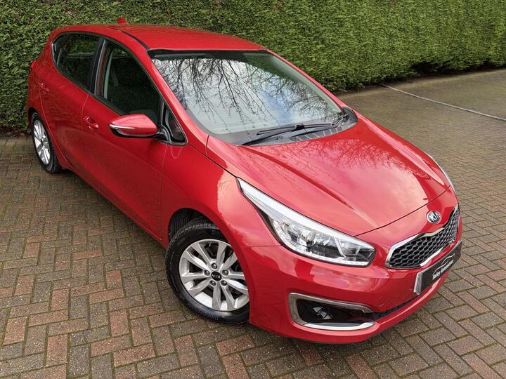 Kia CEED 1.6 CRDi 2 Euro 6 (s/s) 5dr