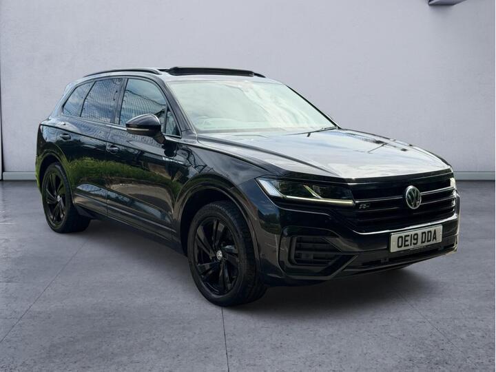 Volkswagen Touareg 3.0 TDI V6 R-Line Tech Tiptronic 4Motion Euro 6 (s/s) 5dr