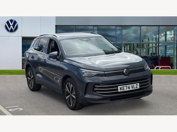 Volkswagen Tiguan 1.5 ETSI MHEV Elegance DSG Euro 6 (s/s) 5dr