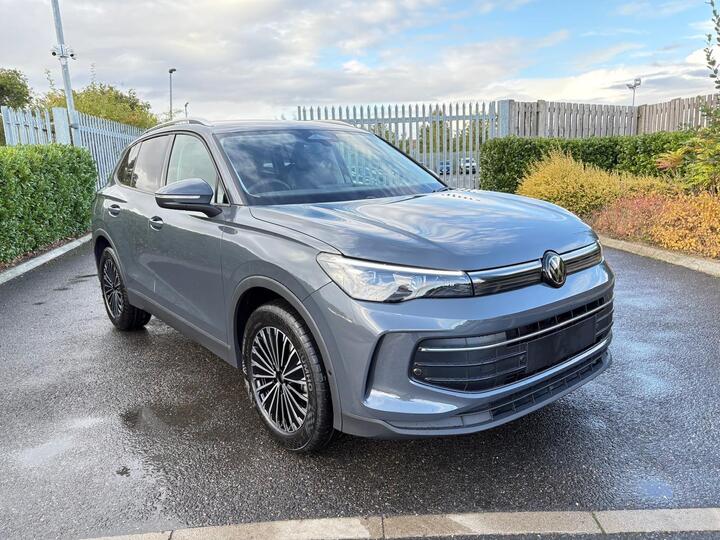 Volkswagen Tiguan 1.5 ETSI MHEV Match DSG Euro 6 (s/s) 5dr