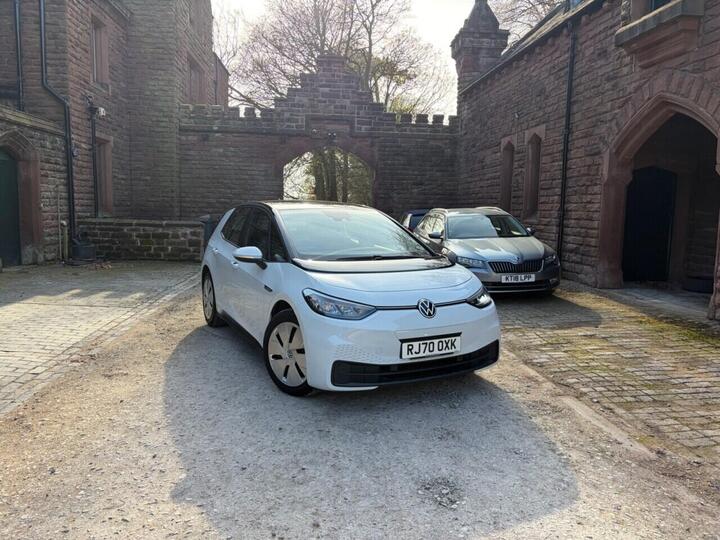 Volkswagen ID.3 Pro Performance 58kWh Life Auto 5dr