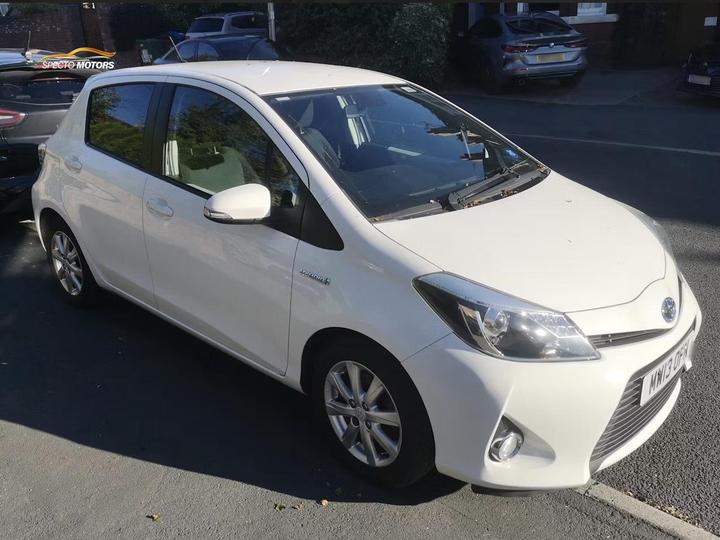 Toyota Yaris 1.5 VVT-h T4 CVT Euro 5 5dr