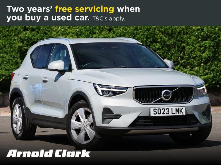 Volvo XC40 2.0 B3 MHEV Core DCT Auto Euro 6 (s/s) 5dr