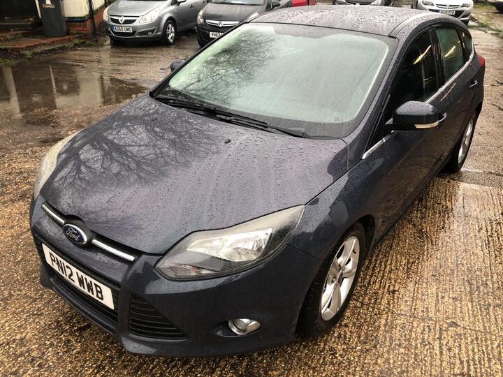Ford Focus 1.6 TDCi Zetec Euro 5 (s/s) 5dr