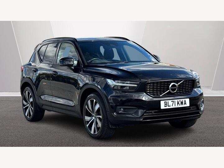 Volvo XC40 1.5h T5 Recharge 10.7kWh Ultimate Dark Auto Euro 6 (s/s) 5dr