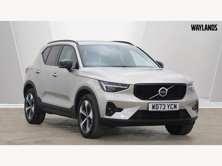 Volvo XC40 2.0 B4 MHEV Ultimate DCT Auto Euro 6 (s/s) 5dr