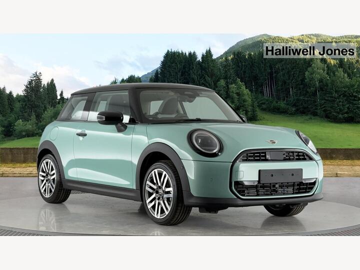 MINI Cooper 1.5C Classic Steptronic Euro 6 (s/s) 3dr