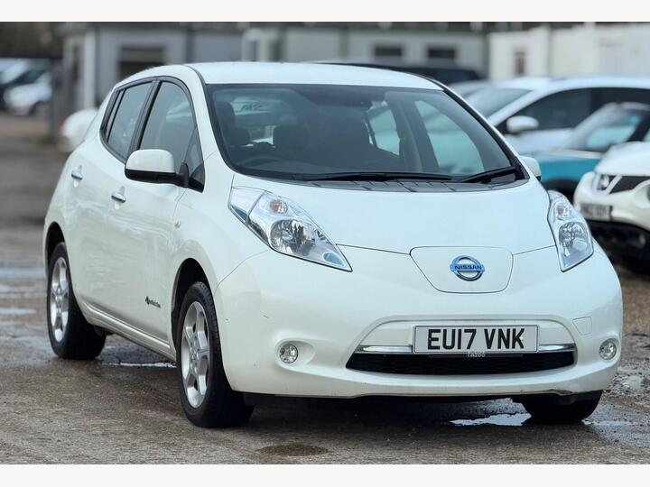 Nissan Leaf 24kWh Acenta Auto 5dr
