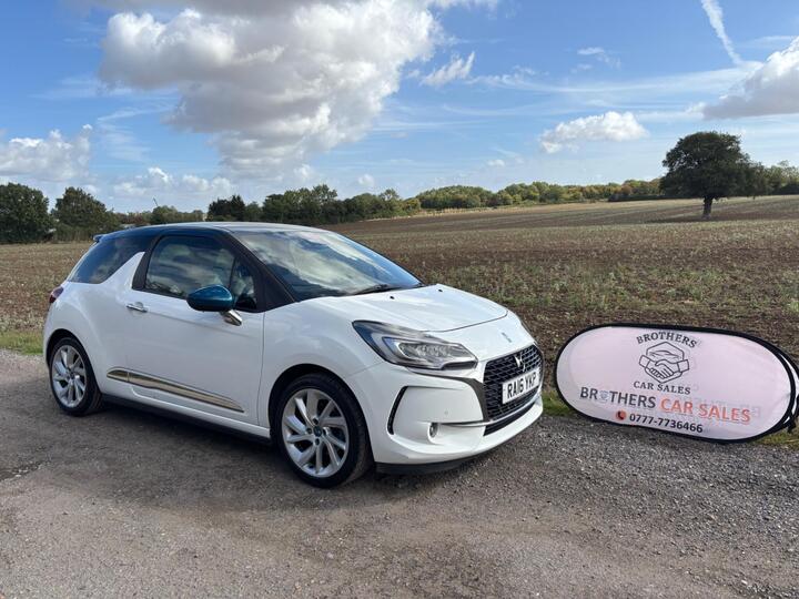 DS AUTOMOBILES DS 3 1.6 THP Prestige Euro 6 (s/s) 3dr DS AUTOMOBILES DS 3 1.6 THP Prestige Euro 6 (s/s) 3dr