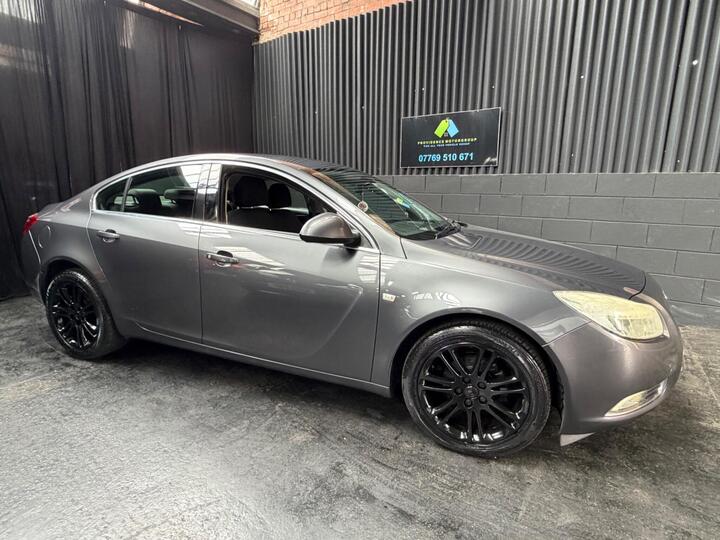 Vauxhall Insignia 2.0 CDTi Exclusiv Euro 5 4dr