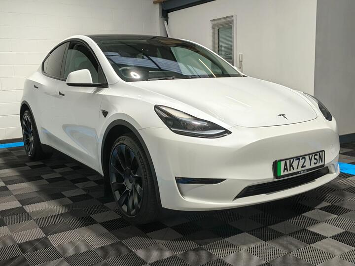 Tesla Model Y (Dual Motor) Long Range Auto 4WDE 5dr