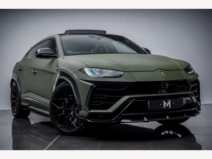 Lamborghini URUS 4.0 V8 BiTurbo Auto 4WD Euro 6 5dr Lamborghini URUS 4.0 V8 BiTurbo Auto 4WD Euro 6 5dr