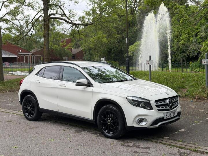 Mercedes-Benz GLA 2.1 GLA200d SE (Executive) 7G-DCT Euro 6 (s/s) 5dr
